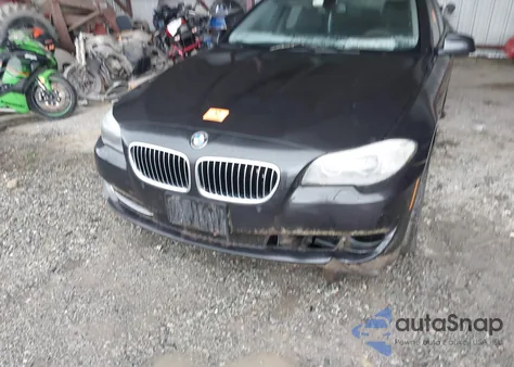 2013 BMW 528I xDrive из США, поврежденный, VIN WBAXH5C50DD113566